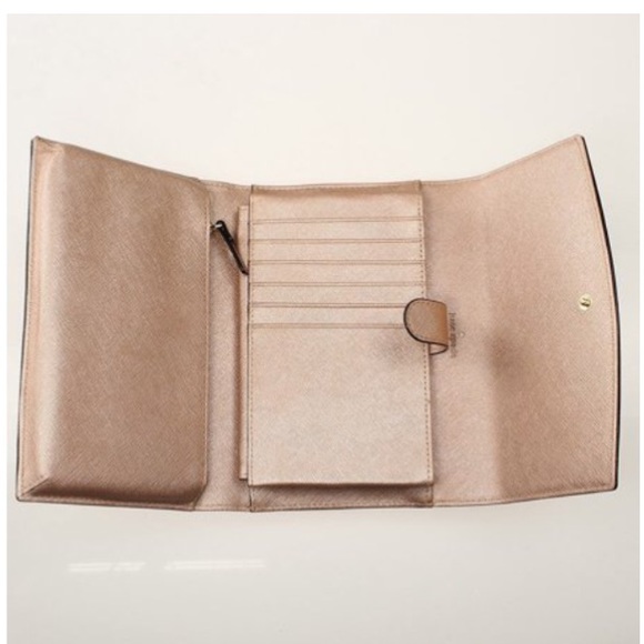 Sale! Kate Spade Leather Clutch - Picture 6 of 8
